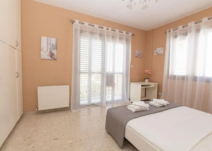 Malama 28 Ekaterina *