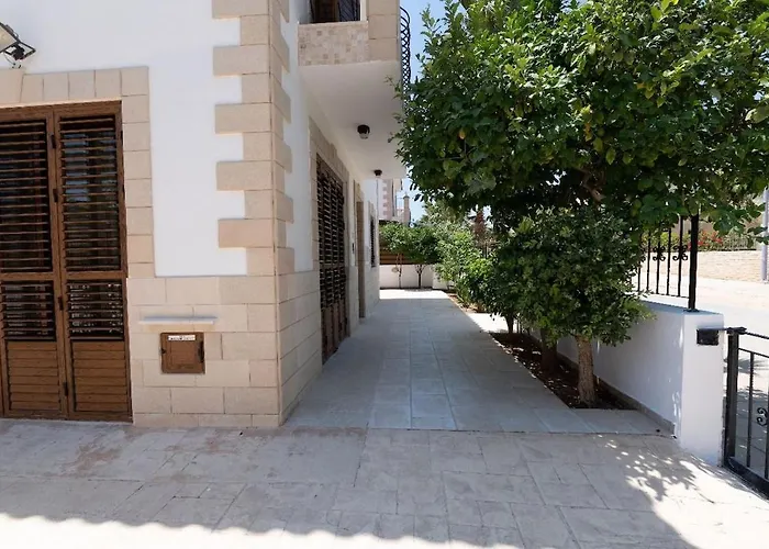 Vila Malama 28 Ekaterina