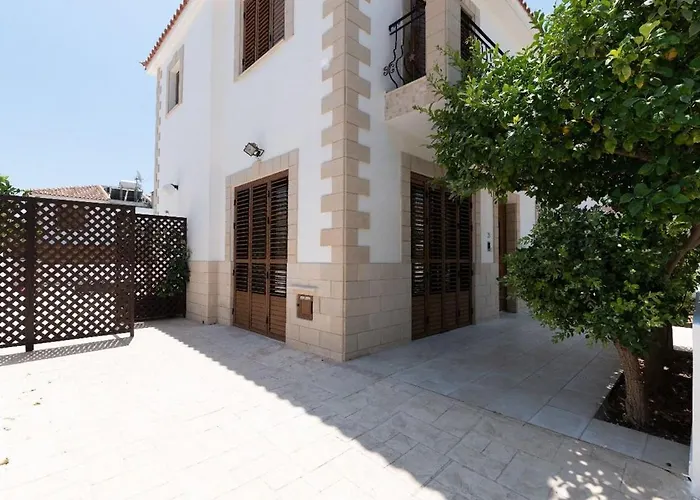 Malama 28 Ekaterina *