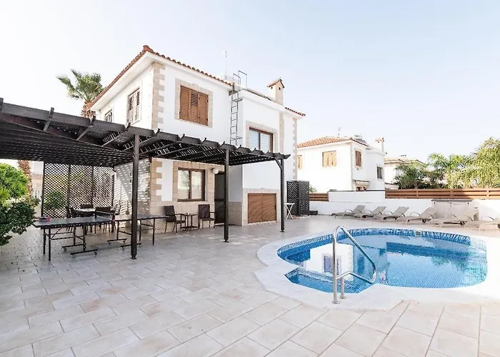 Vila Malama 28 Ekaterina Paralimni