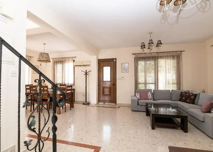 Vila Malama 28 Ekaterina *