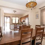 Malama 28 Ekaterina Villa Paralimni