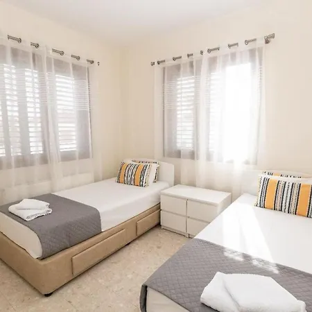 Villa Malama 28 Ekaterina