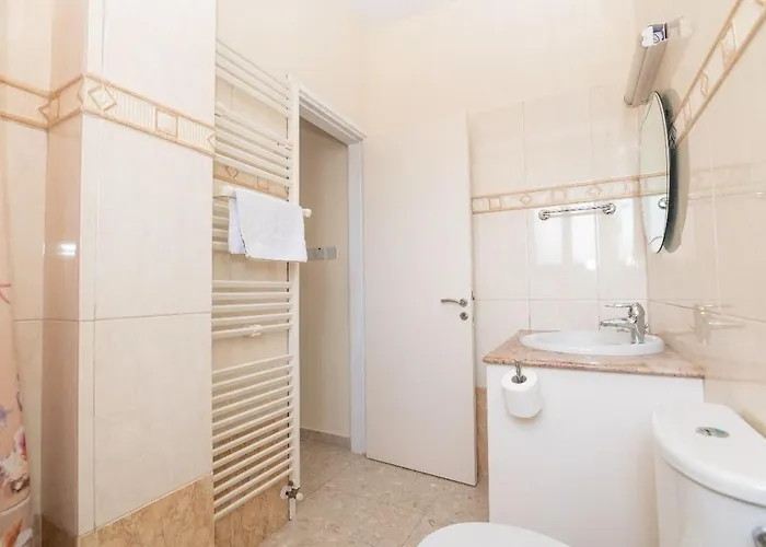 Vilă Malama 28 Ekaterina Paralimni